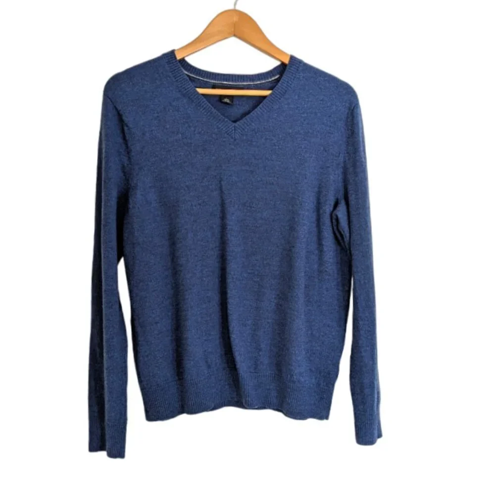 New‎ Banana Republic100% Extra Fine Merino Wool V Neck Sweater Blue Size L